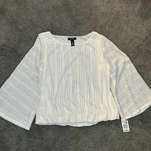 Alfani “Clear Skies” petite size 8P “Cloud” embellished top